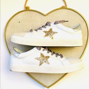 Steve Madden Pursued Sneaker